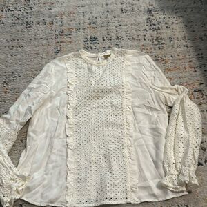 Woman’s True Craft top size XL